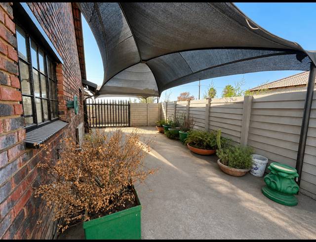 3 BEDROOM HOUSE FOR SALE IN RIVERSDALE